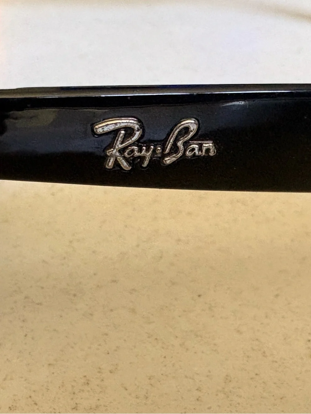 Ray-Ban Classic Sunglasses